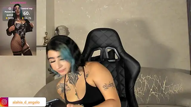 Alahia Dangelo online show from 06-02-26, 05:48