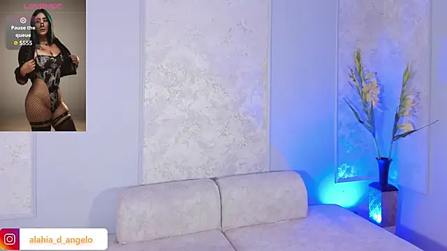 Alahia Dangelo online show from 07-12-26, 03:36