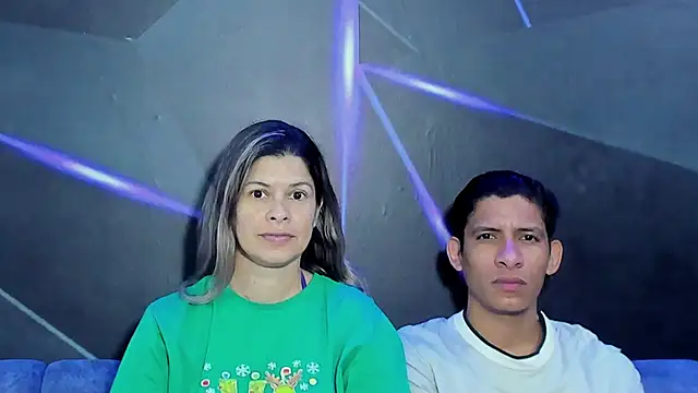 playsgirlhot online show from 04-12-26, 11:21