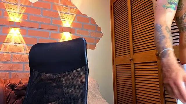 Dylanstonne online show from 01-11-26, 02:49