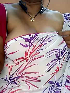 Snapshot of Sexy-Telugunayana2 chatting on 02-05-25, 03:31 Sexy-Telugunayana2 online show from 02-05-25, 03:31
