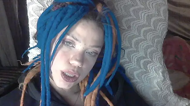 Snapshot of iva_spirit chatting on 12-12-24, 08:43 iva spirit online show from 12-12-24, 08:43