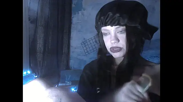 Snapshot of iva_spirit chatting on 01-24-25, 08:13 iva spirit online show from 01-24-25, 08:13