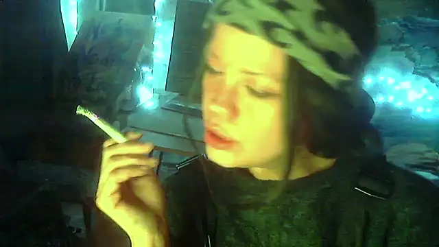 Snapshot of iva_spirit chatting on 02-07-25, 10:41 iva spirit online show from 02-07-25, 10:41