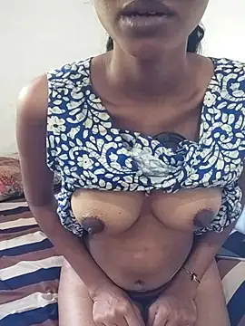 Chamari075 online show from 09-23-25, 05:43