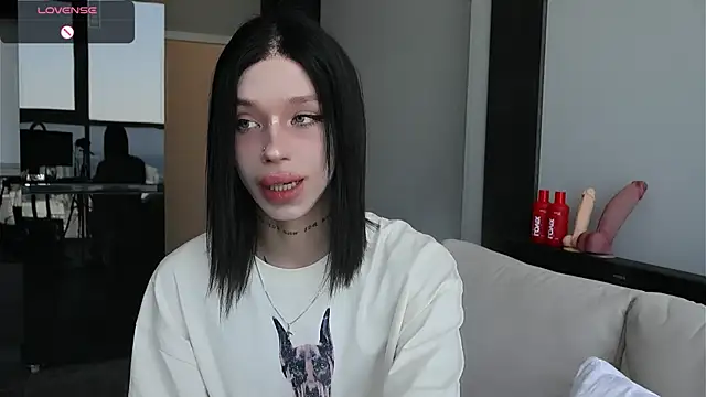 Snapshot of Dasha_M chatting on 08-01-26, 12:37 Dasha M online show from 08-01-26, 12:37