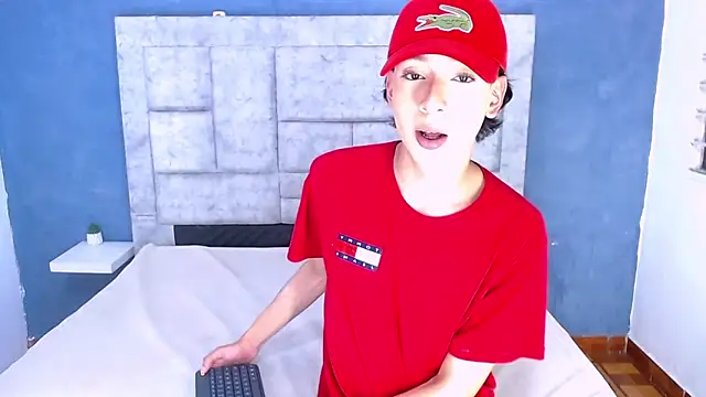 Eban Dustan online show from 12-29-24, 01:34