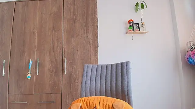 Vioolletta online show from 04-07-26, 04:40