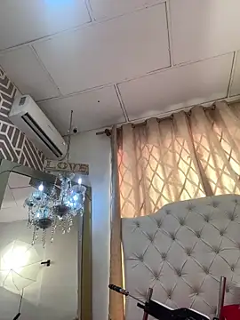 SashaDurante online show from 04-17-26, 08:34