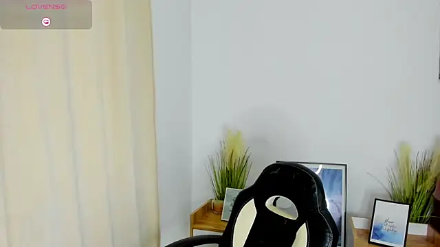 MissJudith online show from 11-29-25, 09:34