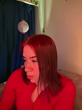 Snapshot of Im_Valen_Cute chatting on 02-01-25, 11:37 Im Valen Cute online show from 02-01-25, 11:37