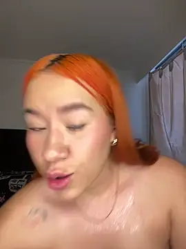 Snapshot of Im_Valen_Cute chatting on 03-06-25, 08:27 Im Valen Cute online show from 03-06-25, 08:27