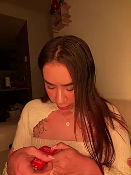 Im Valen Cute online show from 04-26-26, 02:42