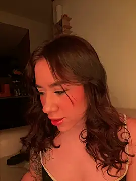 Snapshot of Im_Valen_Cute chatting on 07-12-26, 02:46 Im Valen Cute online show from 07-12-26, 02:46