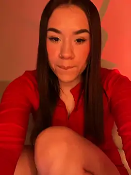 Snapshot of Im_Valen_Cute chatting on 07-31-26, 03:06 Im Valen Cute online show from 07-31-26, 03:06