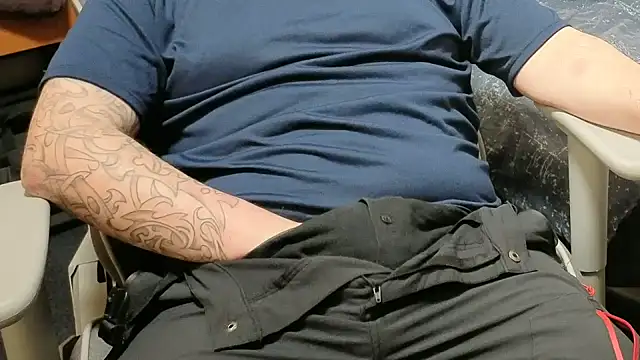 Dan8736 online show from 03-29-26, 06:52