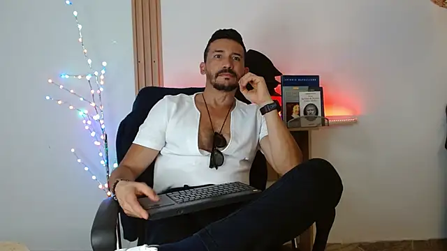 Reiko 85  online show from 01-10-26, 07:26