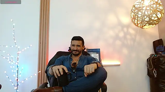 Reiko 85  online show from 01-17-26, 07:28