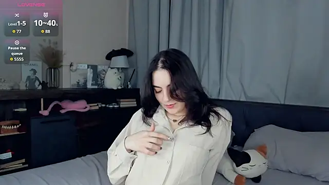 DracosMoon online show from 11-21-25, 07:29