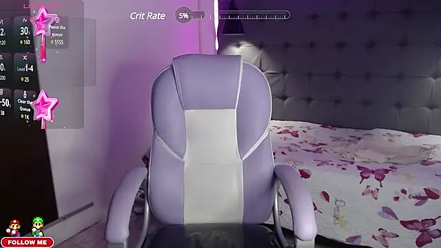 Snapshot of Dyla_n18 chatting on 01-10-25, 11:39 Dyla n18 online show from 01-10-25, 11:39