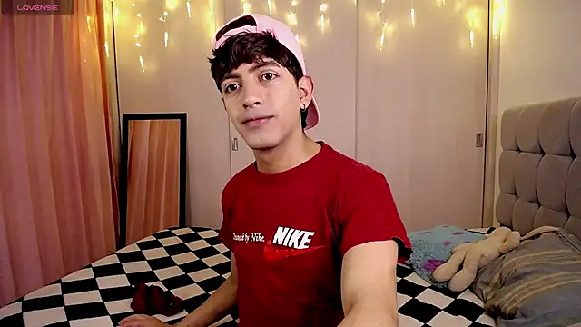 teobowny  online show from 12-12-24, 03:48