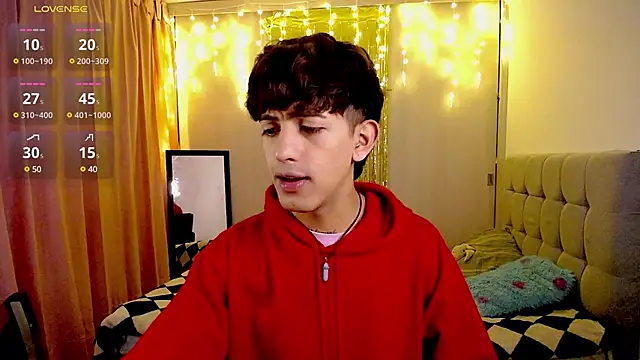 teobowny  online show from 12-30-24, 10:12