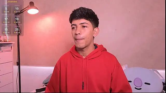 teobowny  online show from 02-06-26, 12:41