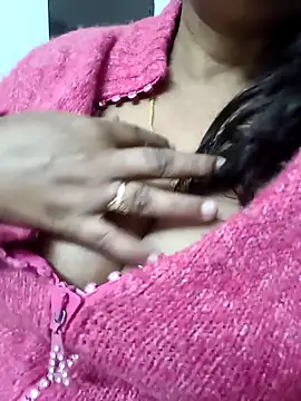 Snapshot of rakhi_143 chatting on 12-24-24, 04:51 rakhi 143 online show from 12-24-24, 04:51