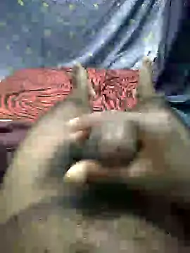Snapshot of mallucallboy2104 chatting on 12-25-24, 07:34 mallucallboy2104 online show from 12-25-24, 07:34