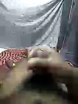 Snapshot of mallucallboy2104 chatting on 02-17-25, 07:42 mallucallboy2104 online show from 02-17-25, 07:42
