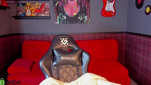 Jennifer Wadee online show from 04-21-26, 11:40