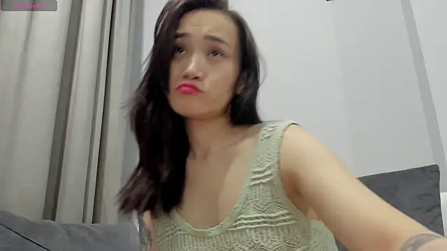 aenie online show from 01-10-25, 12:15