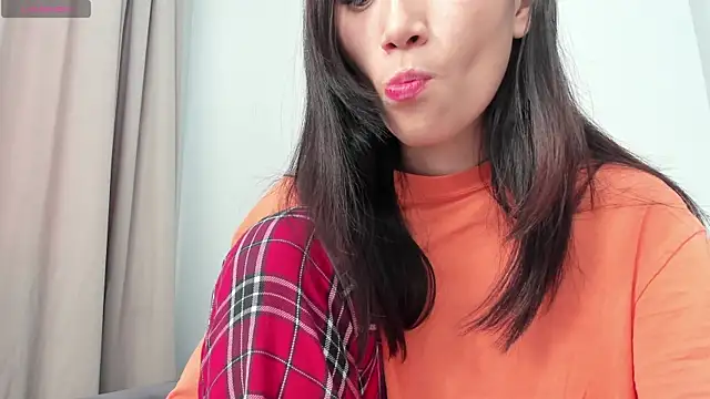 aenie online show from 02-04-25, 04:37