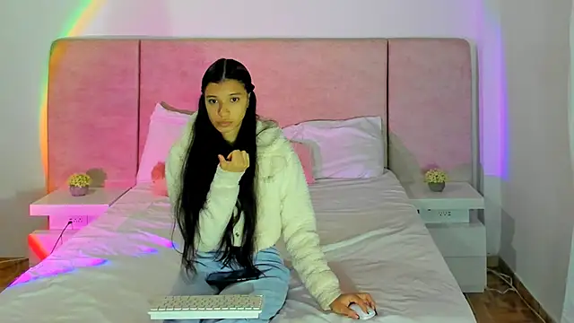 alanaget1 online show from 01-02-25, 03:37