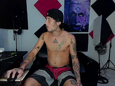 patrik tattoo  online show from 09-24-25, 03:21