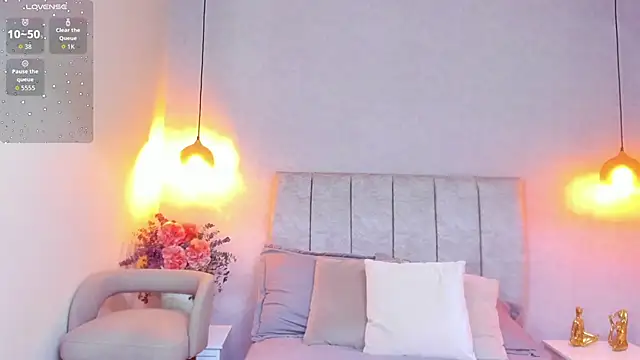 tutu milf online show from 11-08-25, 07:12