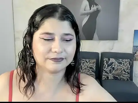 alinabozz1 online show from 06-02-26, 05:53
