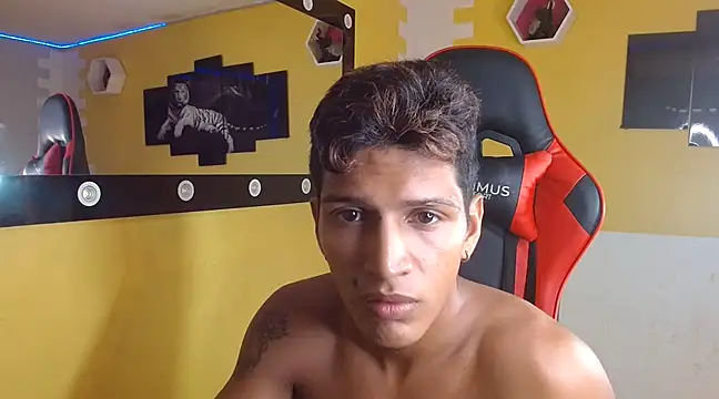 mau elixxx online show from 01-19-25, 05:58