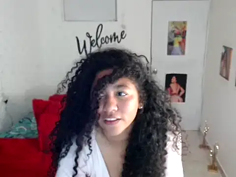 Snapshot of bellacrespalatina chatting on 12-05-24, 12:08 bellacrespalatina online show from 12-05-24, 12:08