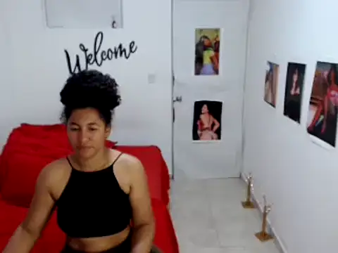 Snapshot of bellacrespalatina chatting on 01-09-25, 11:24 bellacrespalatina online show from 01-09-25, 11:24