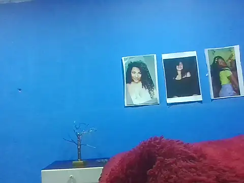 bellacrespalatina online show from 11-30-25, 05:55