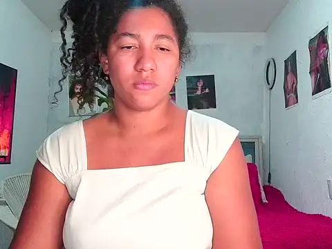 bellacrespalatina online show from 04-21-26, 02:15