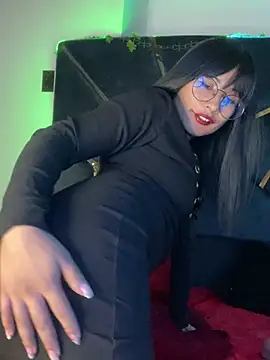 Jade Zephyra online show from 03-21-25, 12:18