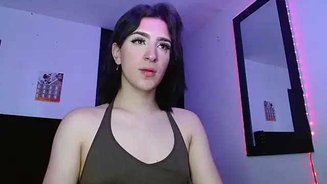 Triana Damelio online show from 11-12-25, 01:11