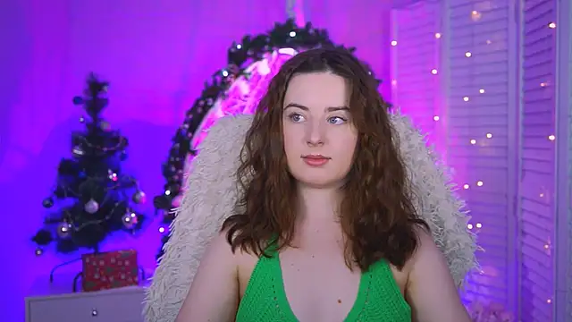 AnnTerry  online show from 12-18-25, 08:42