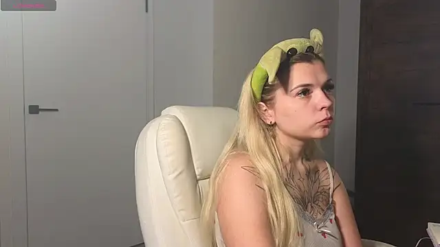 Kate Legend online show from 07-03-26, 05:25