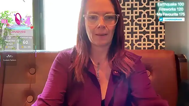 Snapshot of MelodyRoseUk chatting on 09-09-25, 10:15 MelodyRoseUk online show from 09-09-25, 10:15