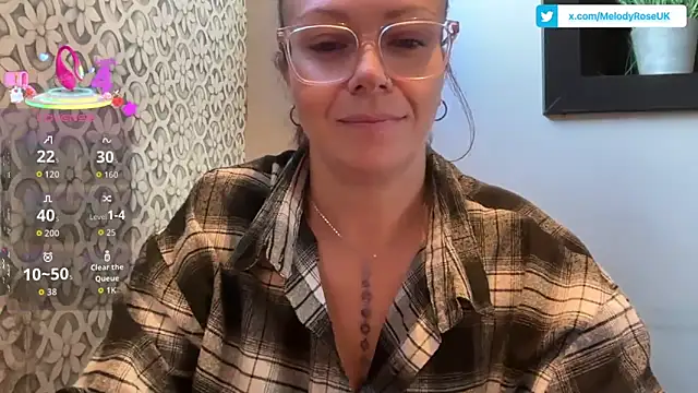 Snapshot of MelodyRoseUk chatting on 09-16-25, 11:00 MelodyRoseUk online show from 09-16-25, 11:00