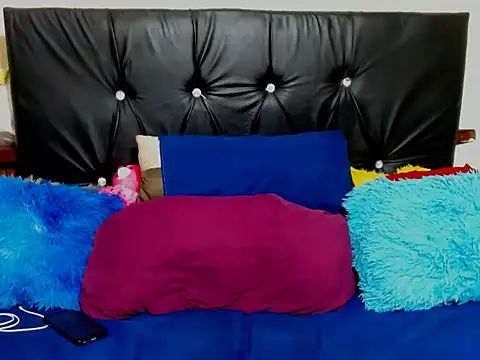 Snapshot of SexinessBae chatting on 09-12-25, 02:06 SexinessBae online show from 09-12-25, 02:06