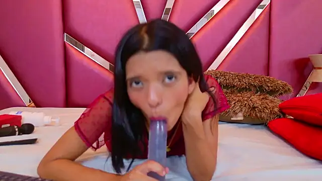 RebecaRelish online show from 01-11-25, 04:48